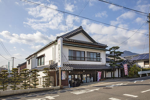 西岡醤油醸造元の画像